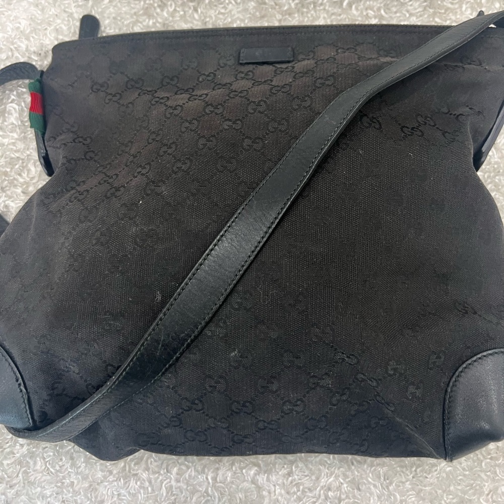 GUCCI Vintage GG Canvas Messenger Bag